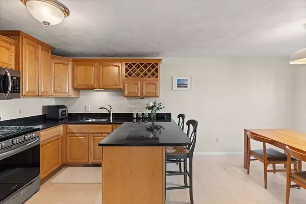 9 Michael Way #41, Andover, MA 01810