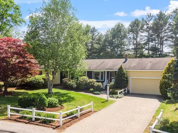 9 Bateson Dr, Andover, MA 01810