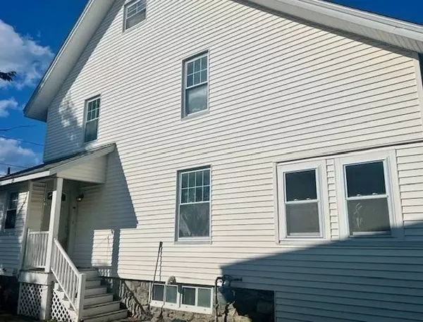 21 Sunset Ave., Methuen, MA 01844