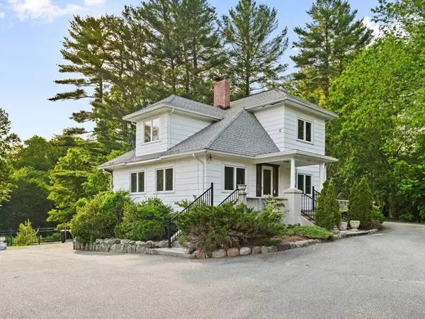 497 S Main St, Andover, MA 01810