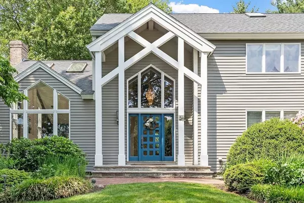 20 Carter Ln, Andover, MA 01810