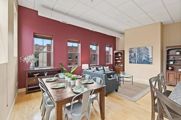 24 Washington St #404, Haverhill, MA 01832