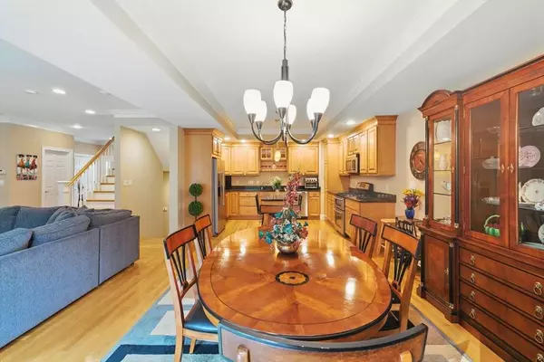 4 Caileigh Ct #4, Andover, MA 01810