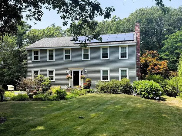 9 Ellsworth Rd, Andover, MA 01810