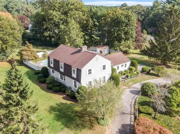 17 Rose Glen Dr, Andover, MA 01810