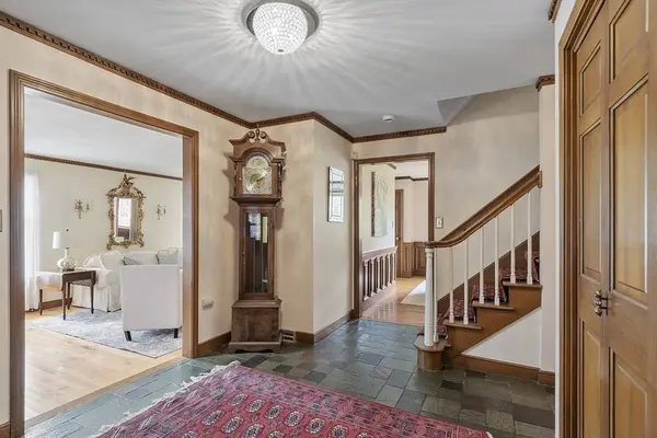 17 Rose Glen Dr, Andover, MA 01810