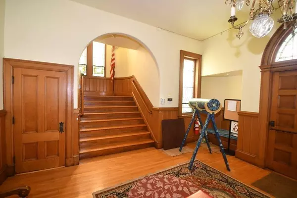 80 Main Street, Hudson, MA 01749