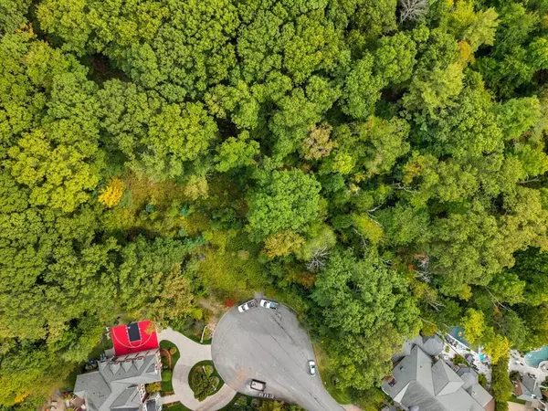 3 Willoughby Ln, Andover, MA 01810