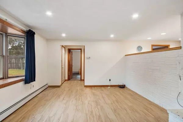 6 Colgate St, Danvers, MA 01923