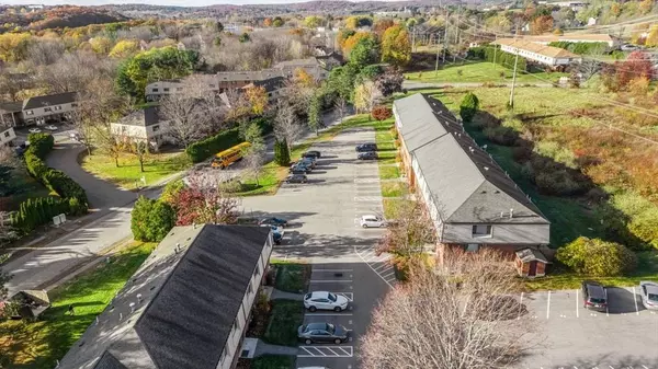 369 Farrwood Dr #369, Haverhill, MA 01835