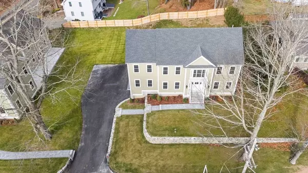 103 Central St, Andover, MA 01810