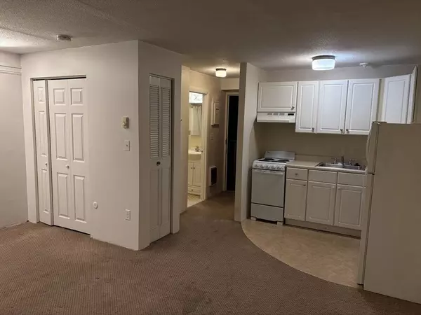 1691 Cambridge St #42, Cambridge, MA 01810