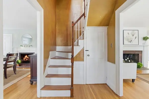 52 Salem St, Andover, MA 01810