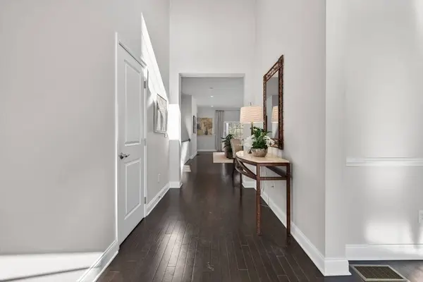 2 Sequoia Dr #2, Methuen, MA 01844