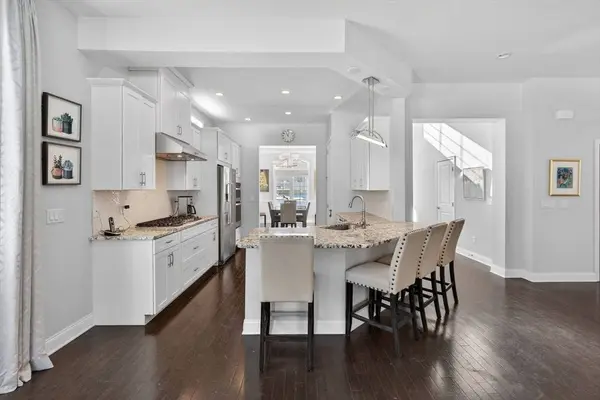 2 Sequoia Dr #2, Methuen, MA 01844