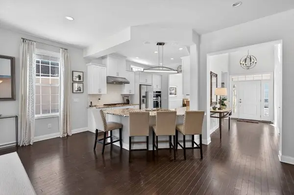 2 Sequoia Dr #2, Methuen, MA 01844