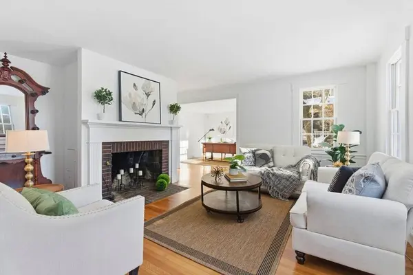 52 Salem St, Andover, MA 01810