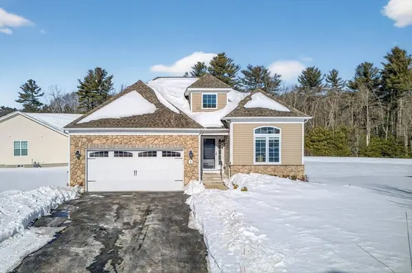 2 Sequoia Dr #2, Methuen, MA 01844