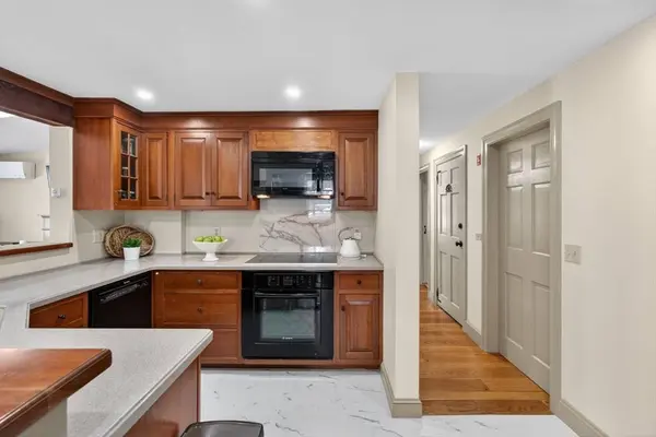 40 Chandler Cir, Andover, MA 01810