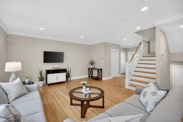 3 Caileigh Ct #3, Andover, MA 01810