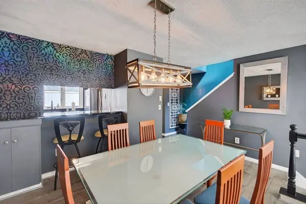 27 Mill Pond #27, North Andover, MA 01845