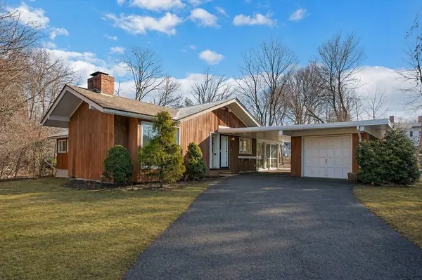 34 Karlton Cir #34, Andover, MA 01810