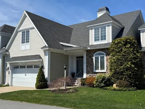 25 Crenshaw Ln #25, Andover, MA 01810