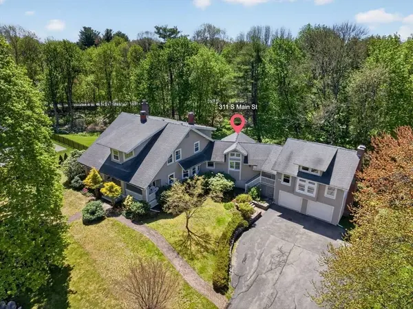 311 S Main St, Andover, MA 01810
