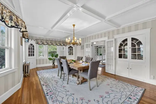 311 S Main St, Andover, MA 01810