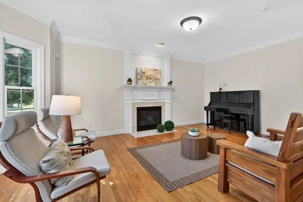 102 Argilla Rd, Andover, MA 01810