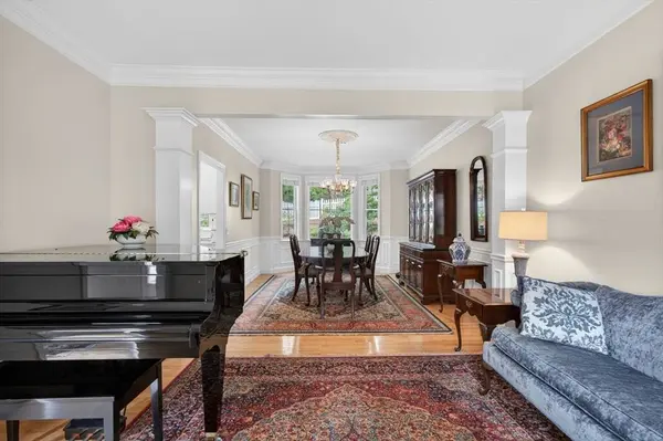 23 Palomino Dr, North Andover, MA 01845