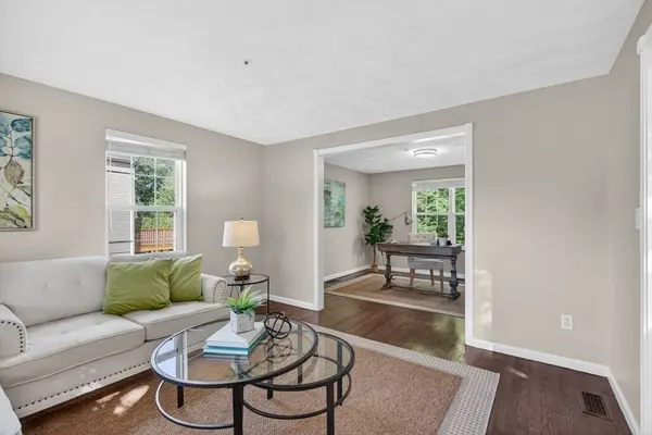 30 Bucklin Rd, North Andover, MA 01845