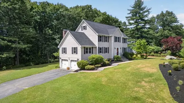 2 Patriot Dr, Andover, MA 01810