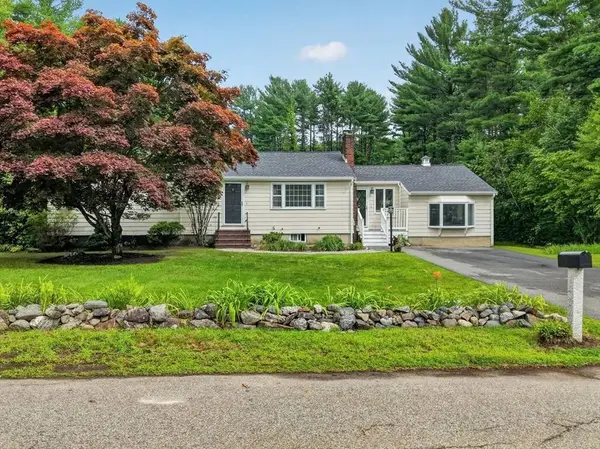 8 Charlotte Dr
