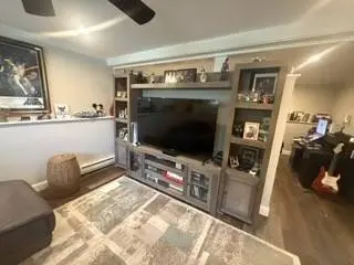 345 Raleigh Tavern Ln, North Andover, MA 01845