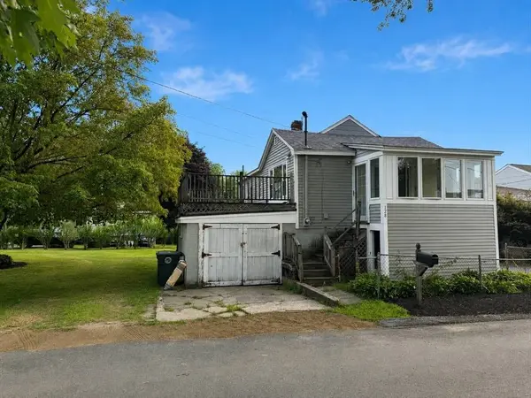 128 Mablin Ave, North Andover, MA 01845