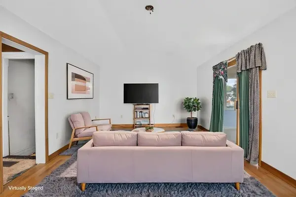 128 Mablin Ave, North Andover, MA 01845