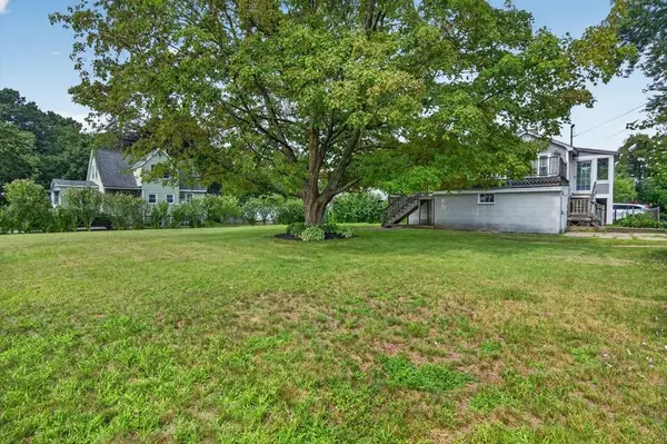 128 Mablin Ave, North Andover, MA 01845