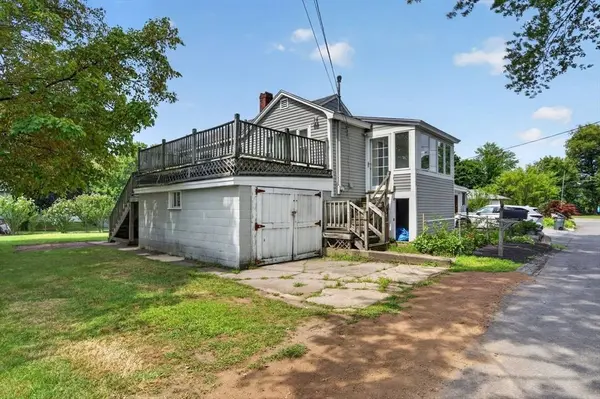 128 Mablin Ave