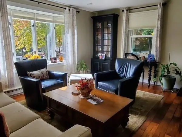 345 Raleigh Tavern Ln, North Andover, MA 01845