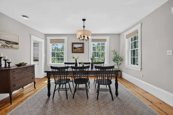 18 Mill St, North Reading, MA 01864