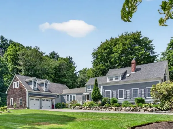 18 Mill St