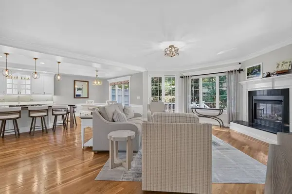 32 Bobby Jones Dr #32, Andover, MA 01810