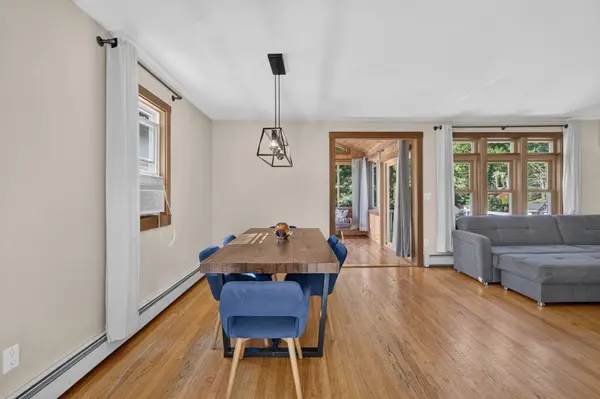 213 Salem St, Andover, MA 01810