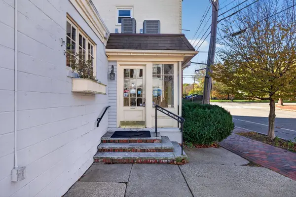 140 High #1, Newburyport, MA 01950