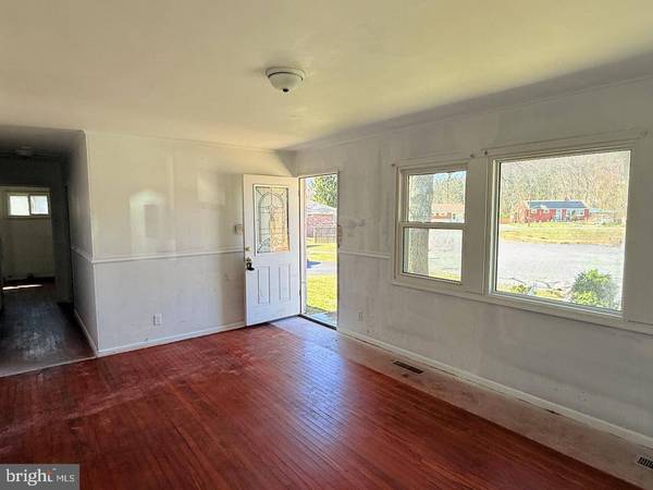 6 CIRCLE DR, Reading, PA 19606