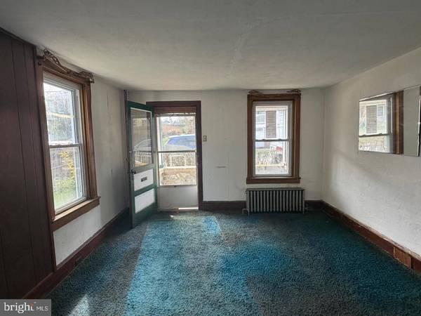 131 BRADFORD AVE, Downingtown, PA 19335