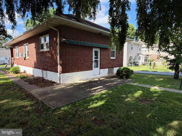 67 W SCHUYLKILL RD, Pottstown, PA 19465