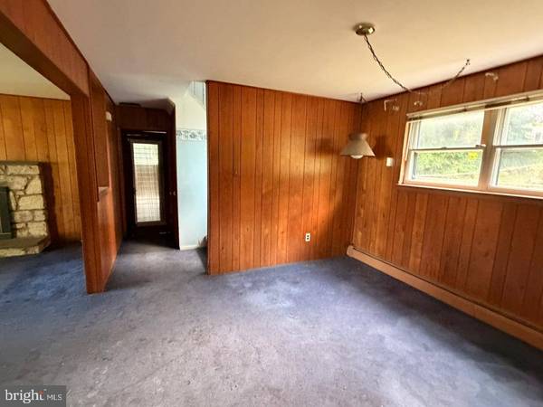 1283 COUNTRY LN, West Chester, PA 19380