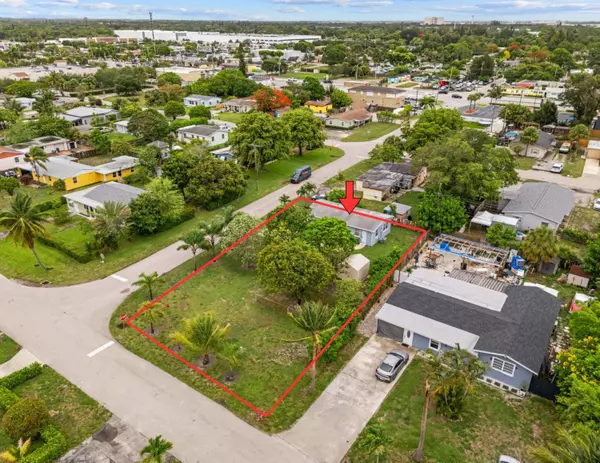 1858 Muskogee RD, Palm Springs, FL 33406